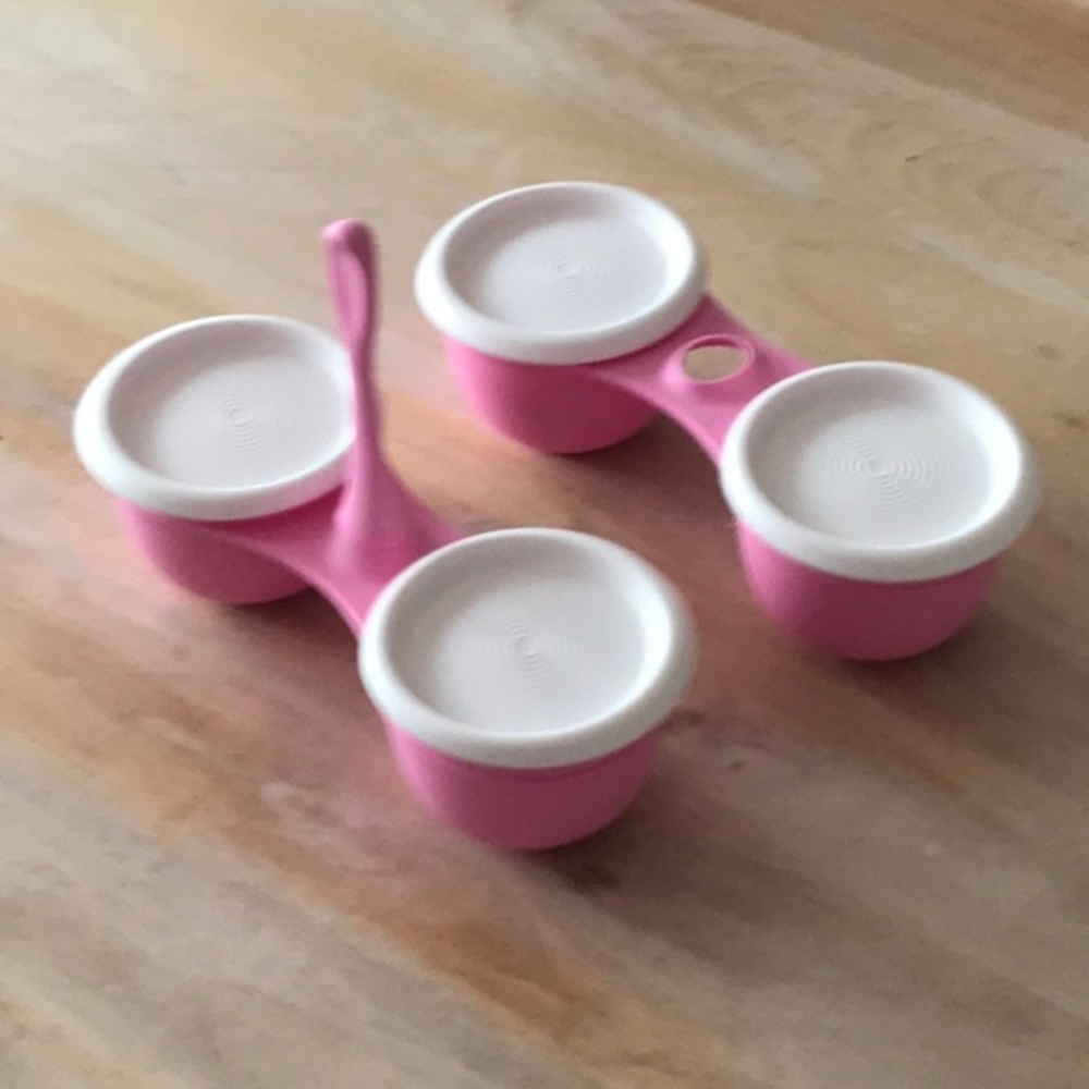 Tupperware Blossom Condiment Set - Picture 3 of 6